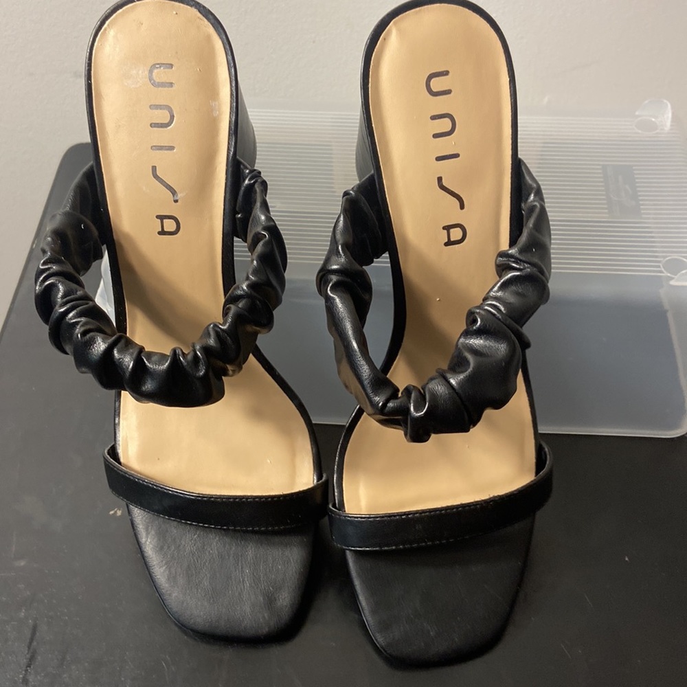 Unisa Square Toe/Block Heel - image 2